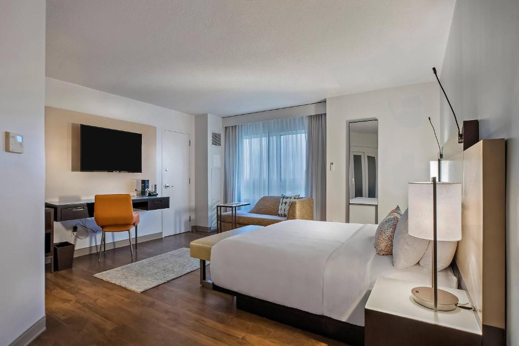 Marriott Orlando Downtown Image