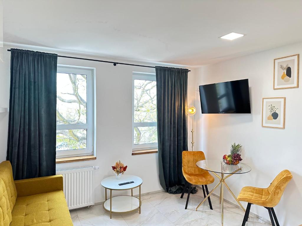 MOVEEN! Apartamenty Wrocław Nowoczesne studia z parkingiem! 10 min od centrum 3