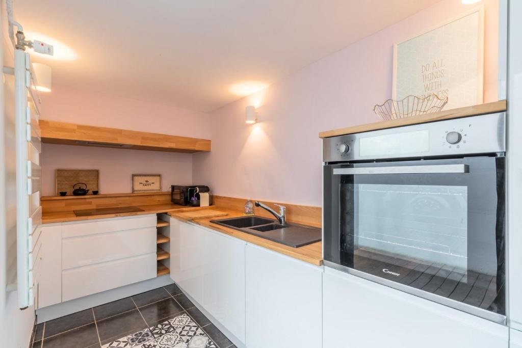 Renovated house with terrace 3 bedrooms 7