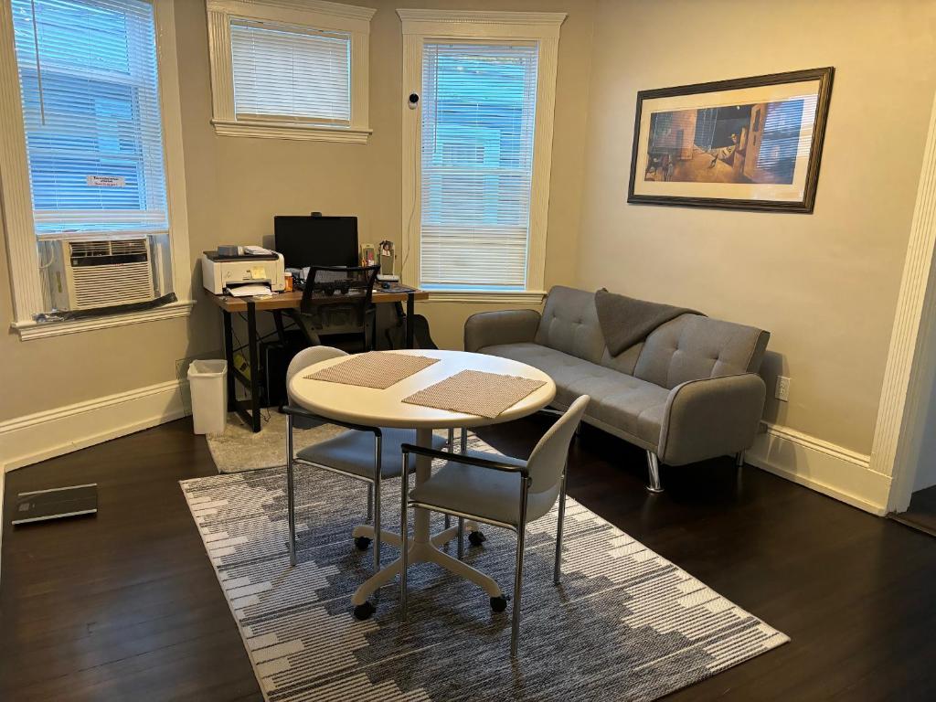 HomeStay B&B in Boston - 3 locations in Dorchester Image