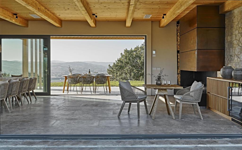 Vue générale sur la montagne ou vue sur la montagne depuis la villa 36 autres photos