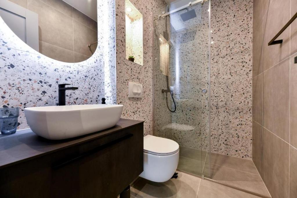 Maris Accommodation by Belmont Realty 8
