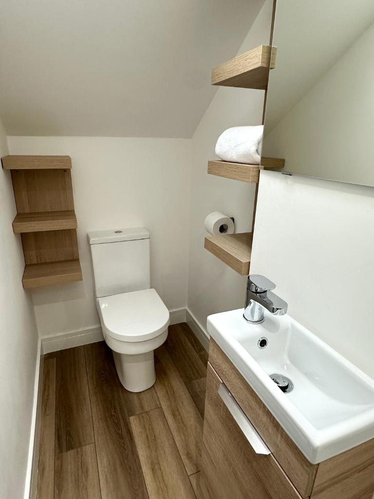 Vibrant Apartments Close to City Centre 7
