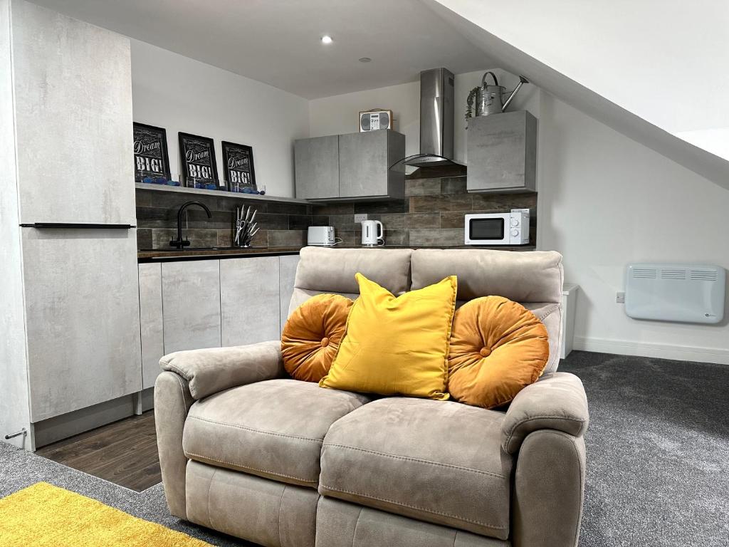 Vibrant Apartments Close to City Centre 4