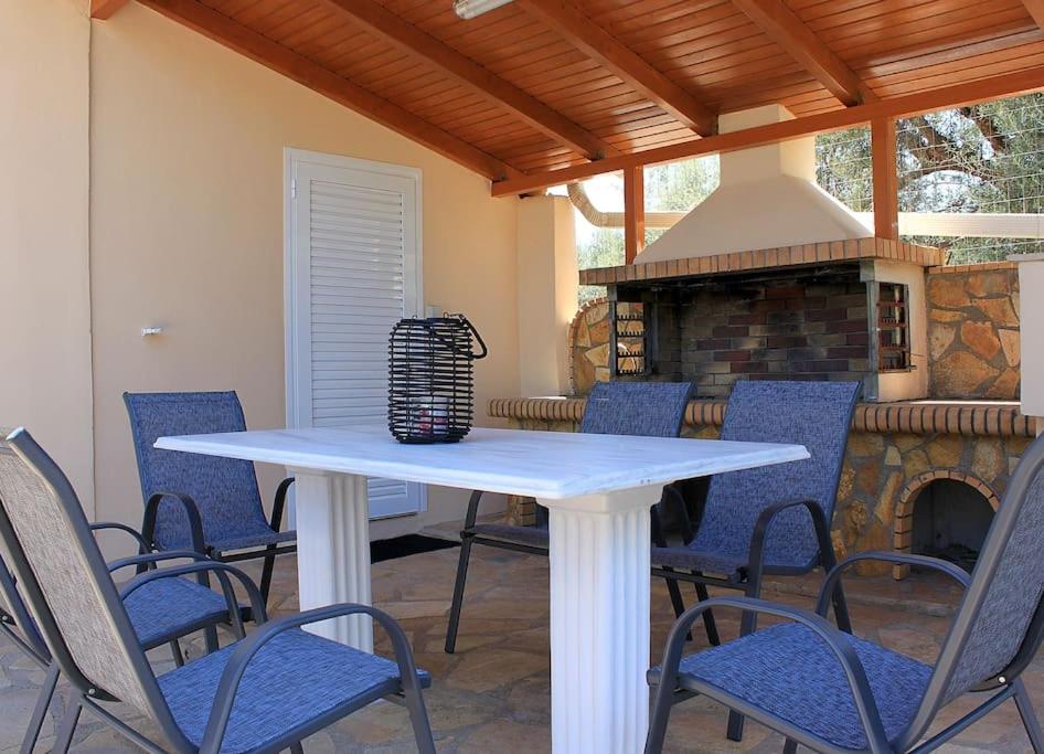 John's House 1 4