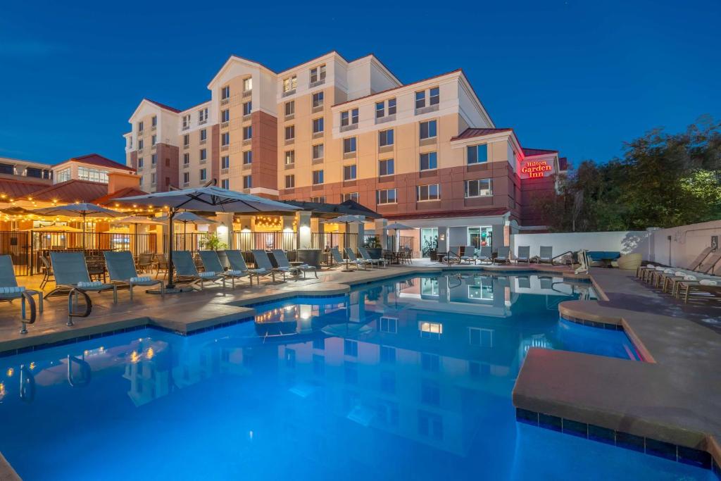 Hilton Garden Inn Scottsdale Old Town Image