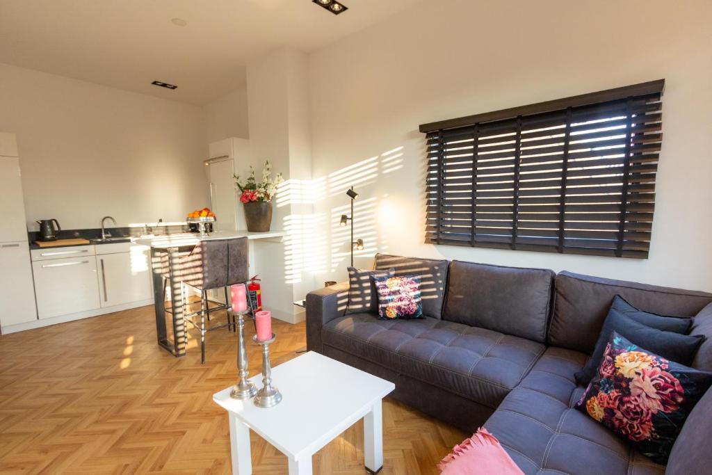 Spacious private apartement, 25min from Amsterdam 8
