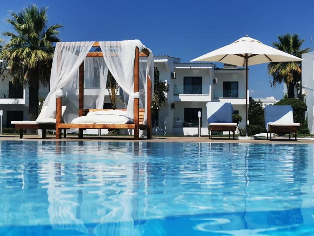 Kamari Beach 7