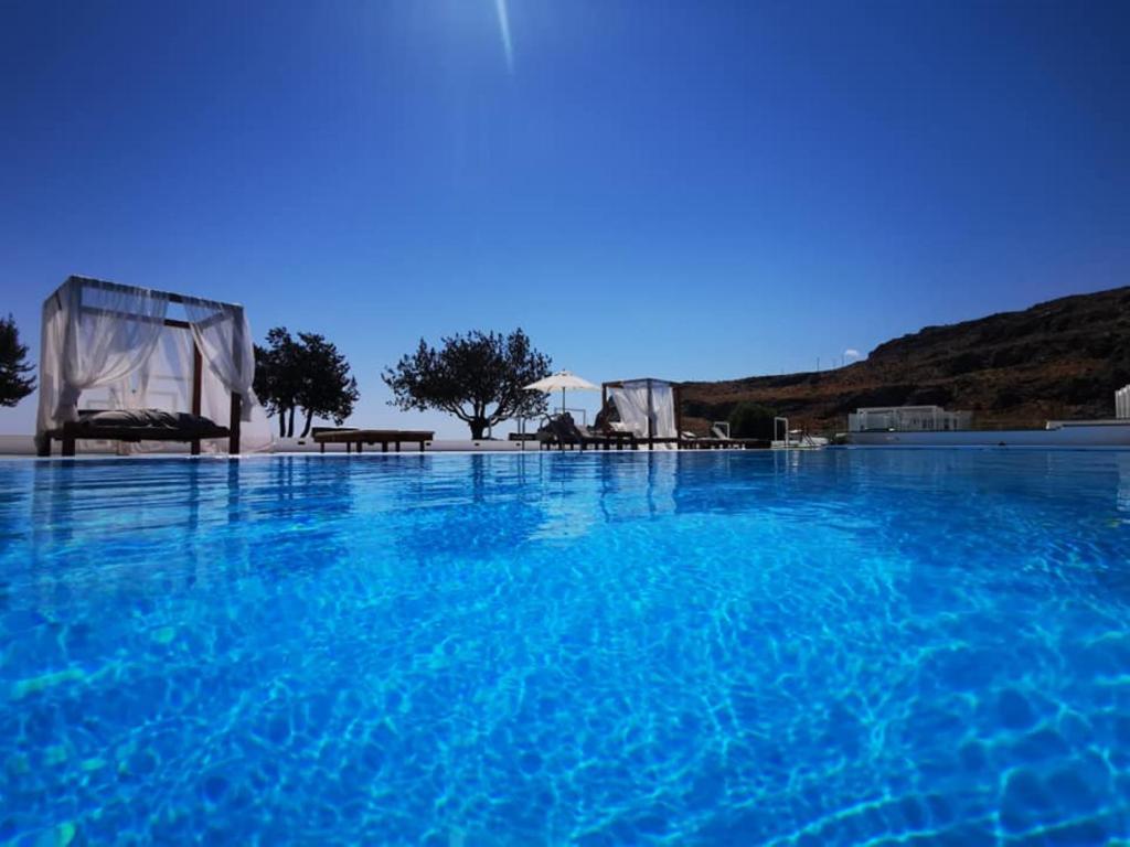 Kamari Beach 8