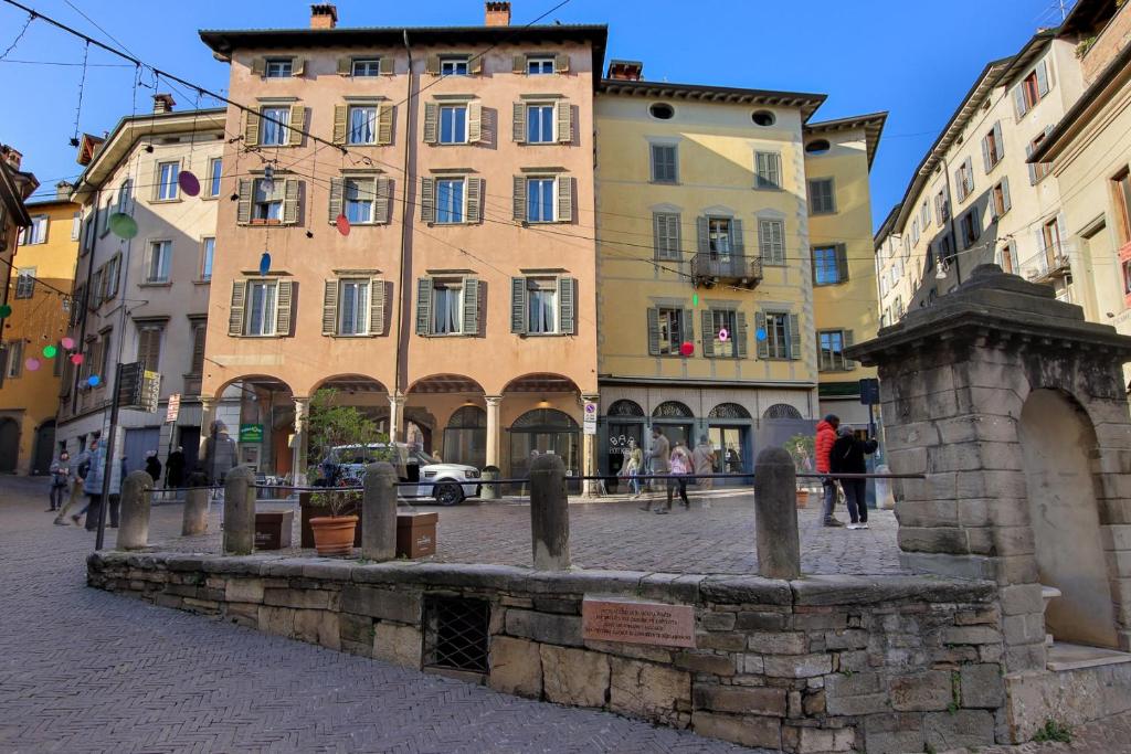 - Near Funicolar - Bergamo Alta Design HOUSE 2 5