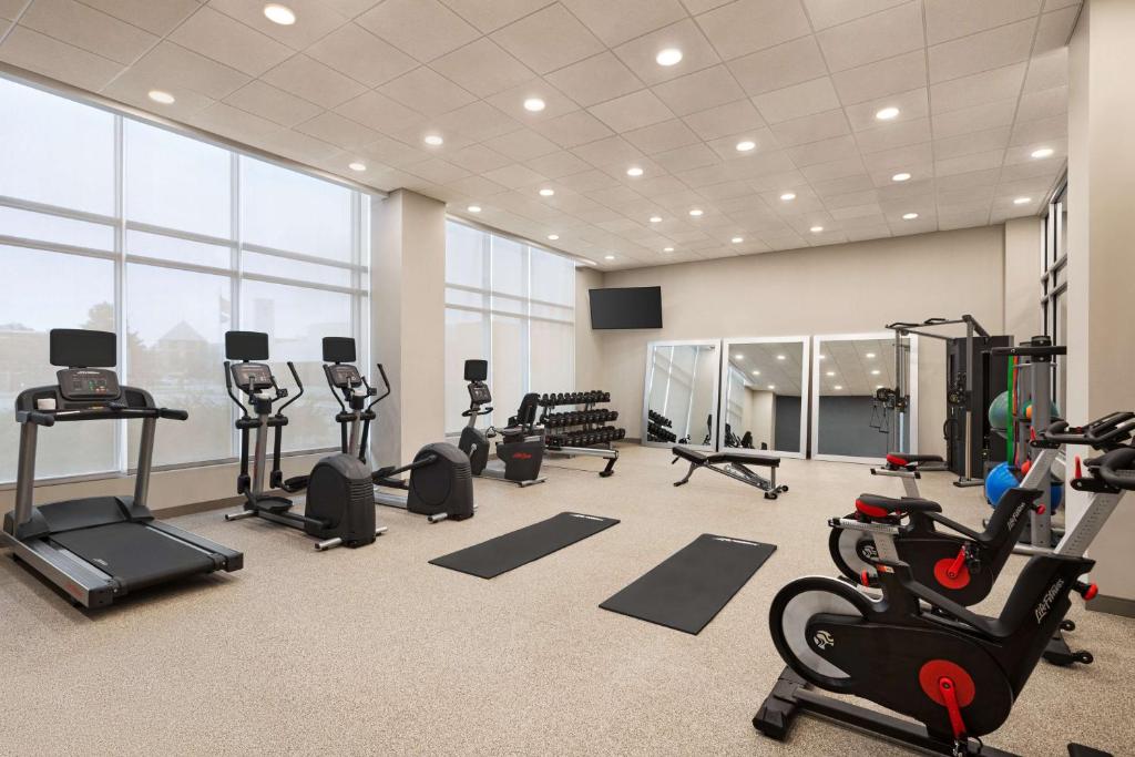 Homewood Suites by Hilton Indianapolis Downtown IUPUI Image