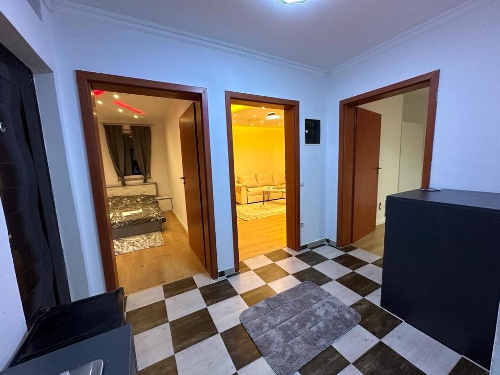 Greenside Apartment 4 3