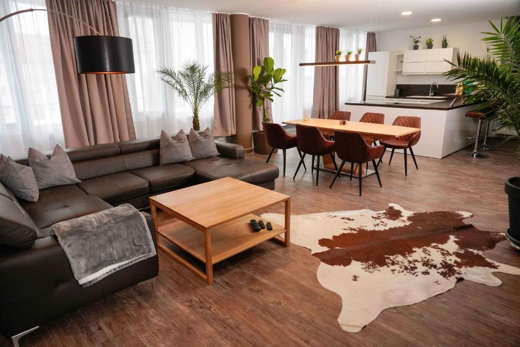 Apartment Leipzig Waldstraßenviertel Loft Terrasse, RedBull Arena 4