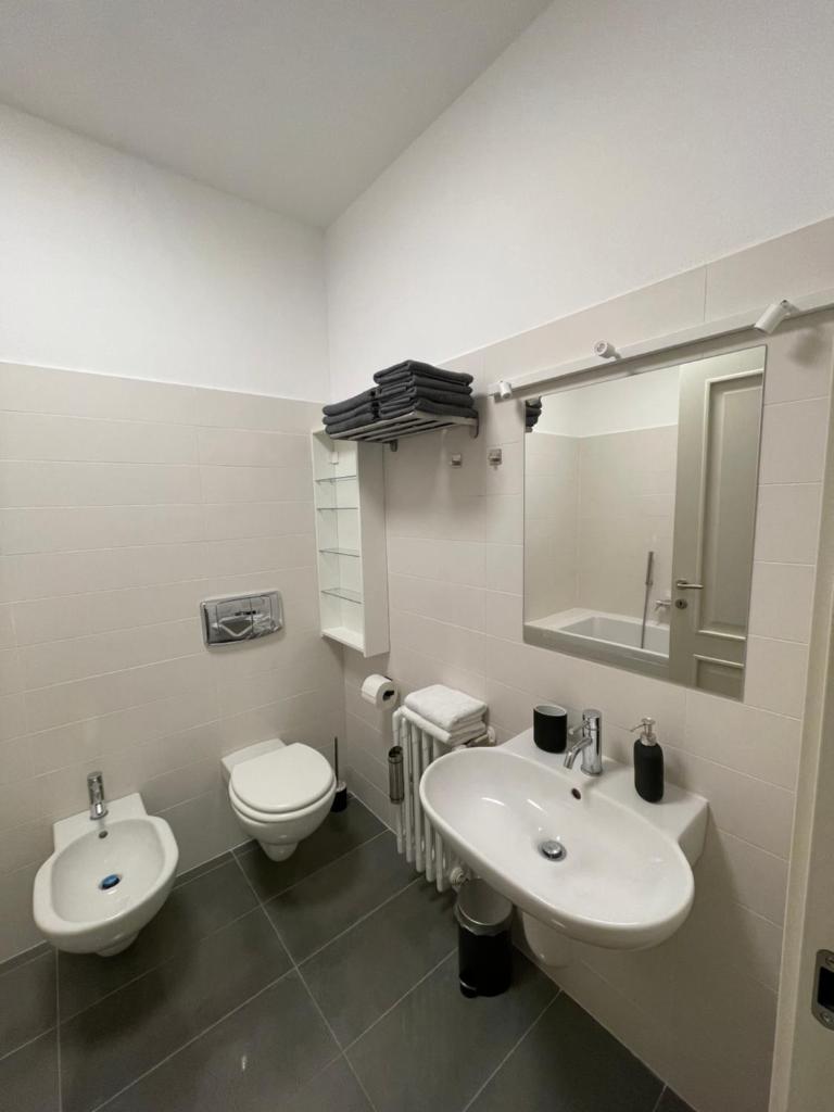 Suite Tergesteo 8