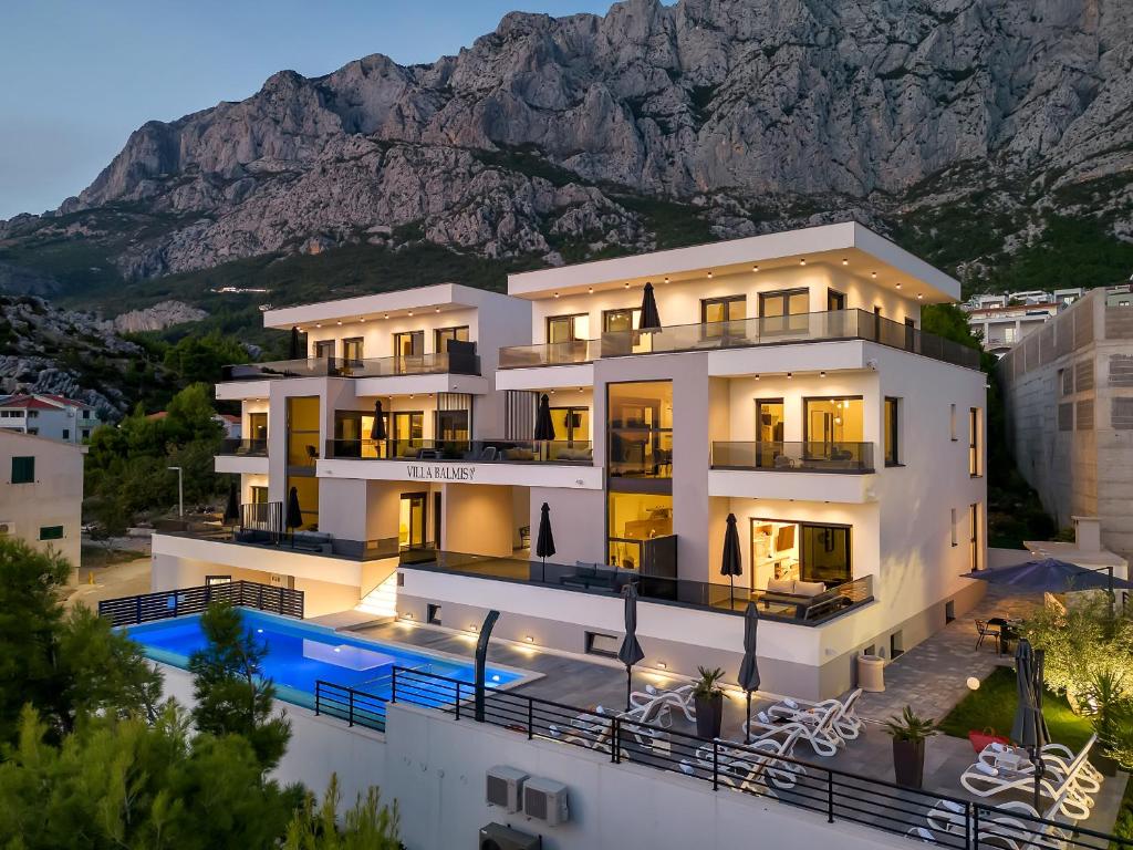 Villa Balmis House B