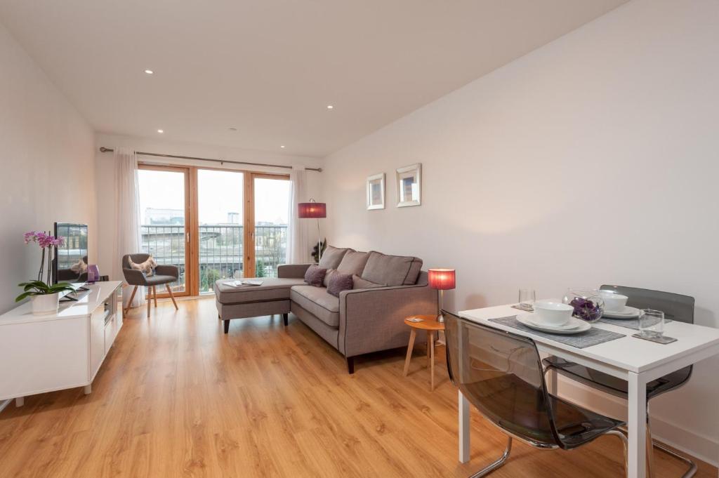 Glasgow City Flats 8