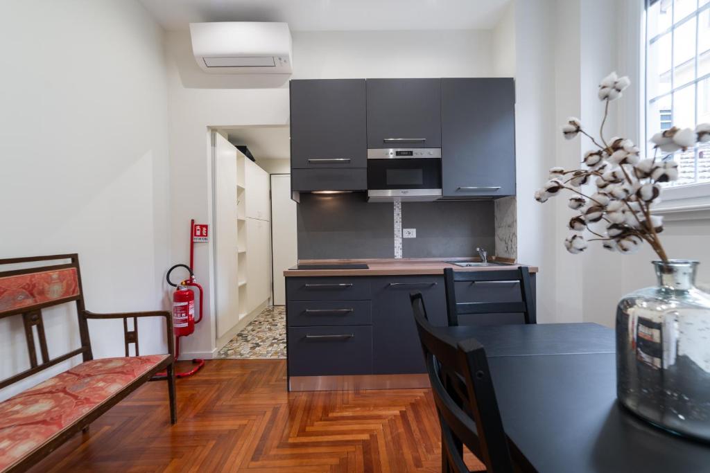 Intrho Duomo Modern Apartment with Hammam 4