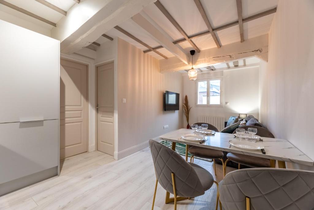 Villa Caron - Appartements haut de gamme avec chambre hyper centre 4