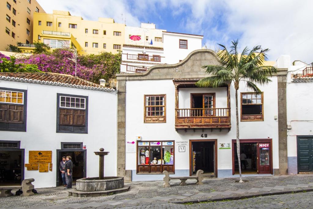 Apartamentos La Fuente 3