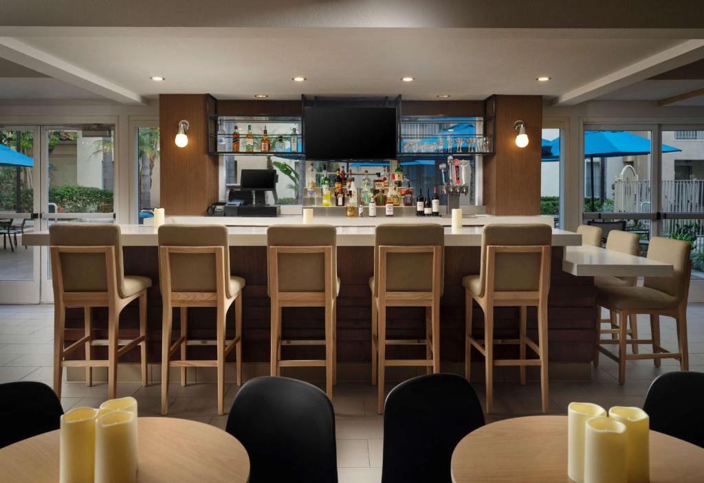 Hyatt House San Diego Sorrento Mesa Image