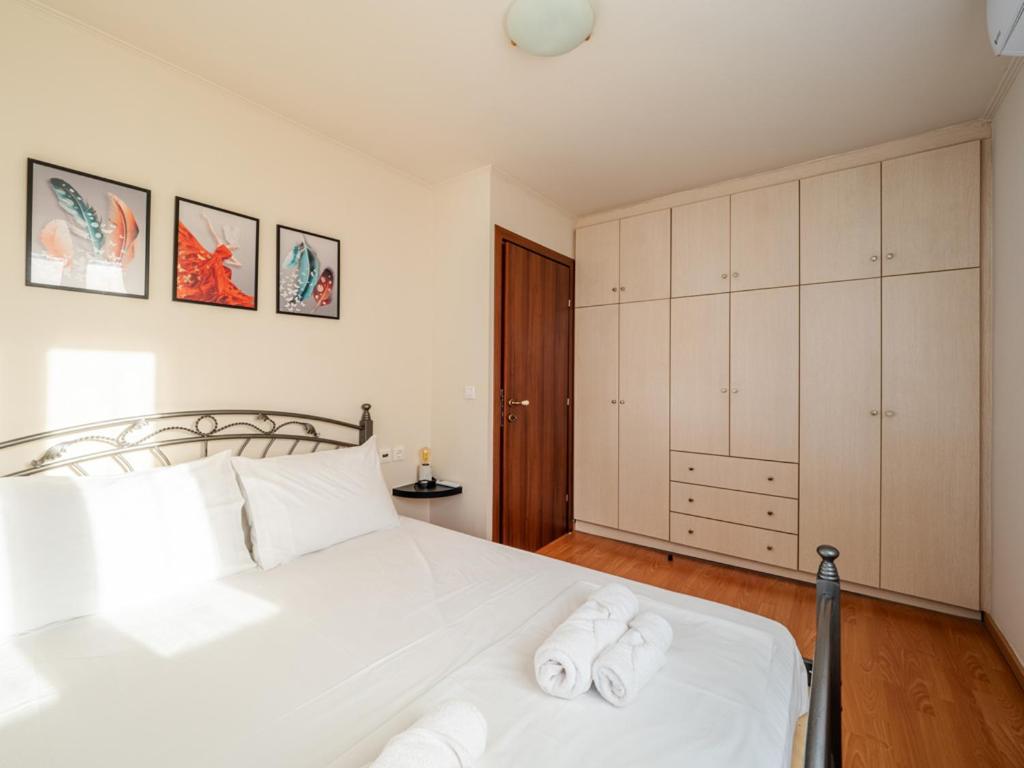 Nefertiti Suite 3