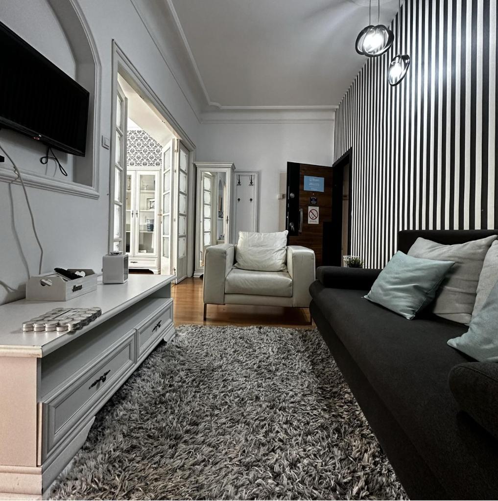 Bloom apartments 5