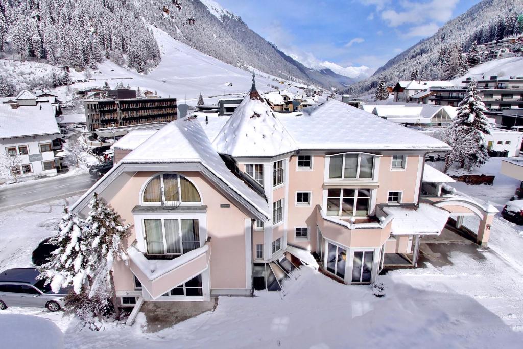 Grütter Luxury Apartments 4