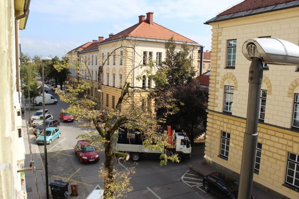 Ljubljana City Apartment Metelkova 6