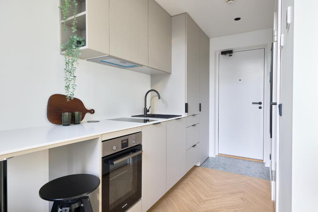 21 Stylish Lofts by Dream Stay 5
