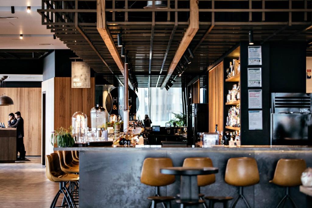 Sage Melbourne Ringwood Image