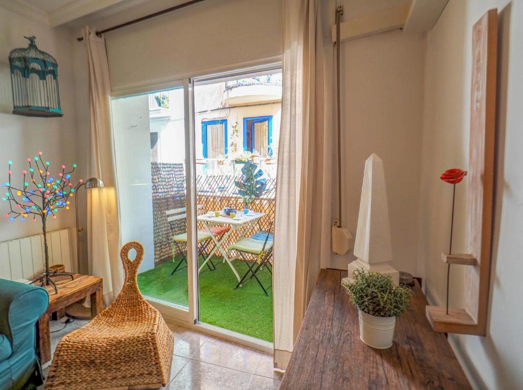 The Beach Holi Apartment by Hello Homes Sitges 2