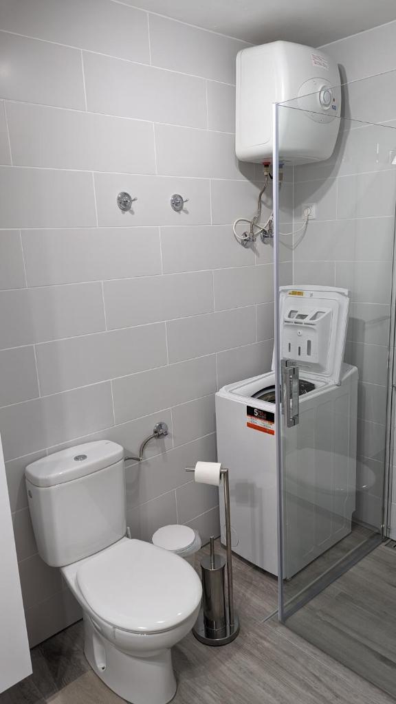 Central Apartment With Sea Views 3