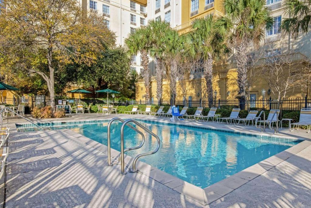 La Quinta by Wyndham San Antonio Airport Image