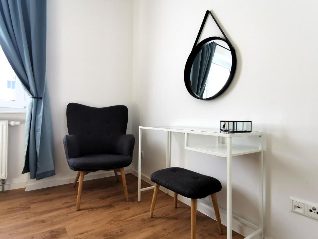 BohnApartments XL Suite - 2 Schlafzimmer mit Balkon - Zentrum - Petersberg - Domplatz 8