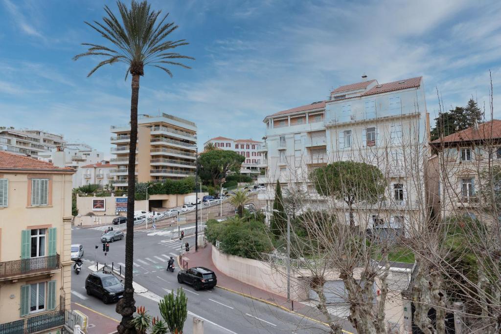 Stylish 2 rooms in the heart of Cannes 7
