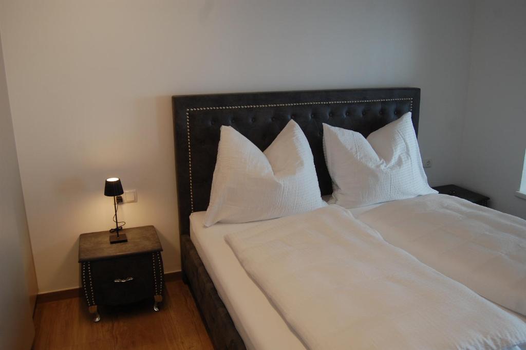 myQuartier Luxury Hideaways digital self check in 8