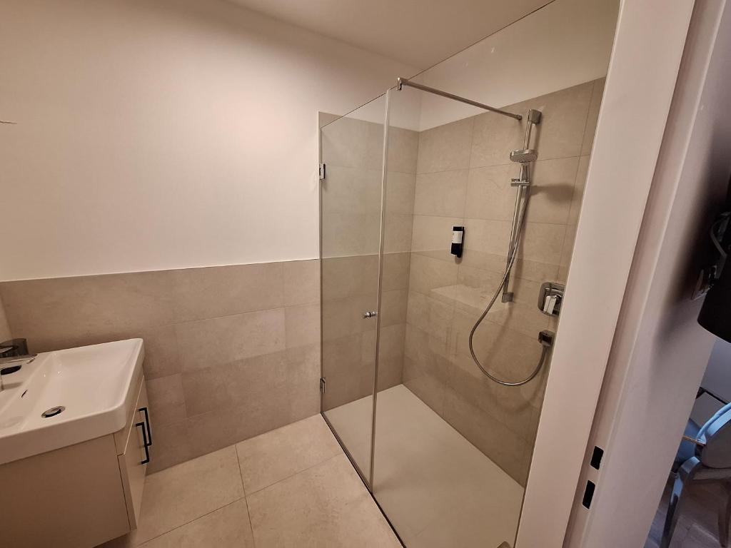 myQuartier Luxury Hideaways digital self check in 7