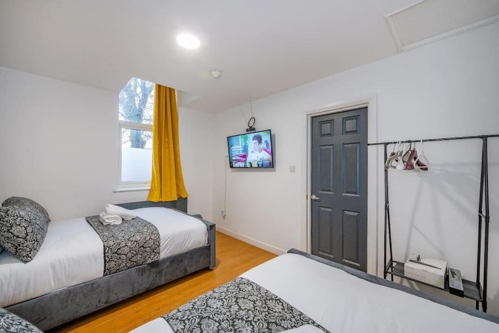 *F18GH* For relaxed & Cosy stay/Free Parking/WiFi 4