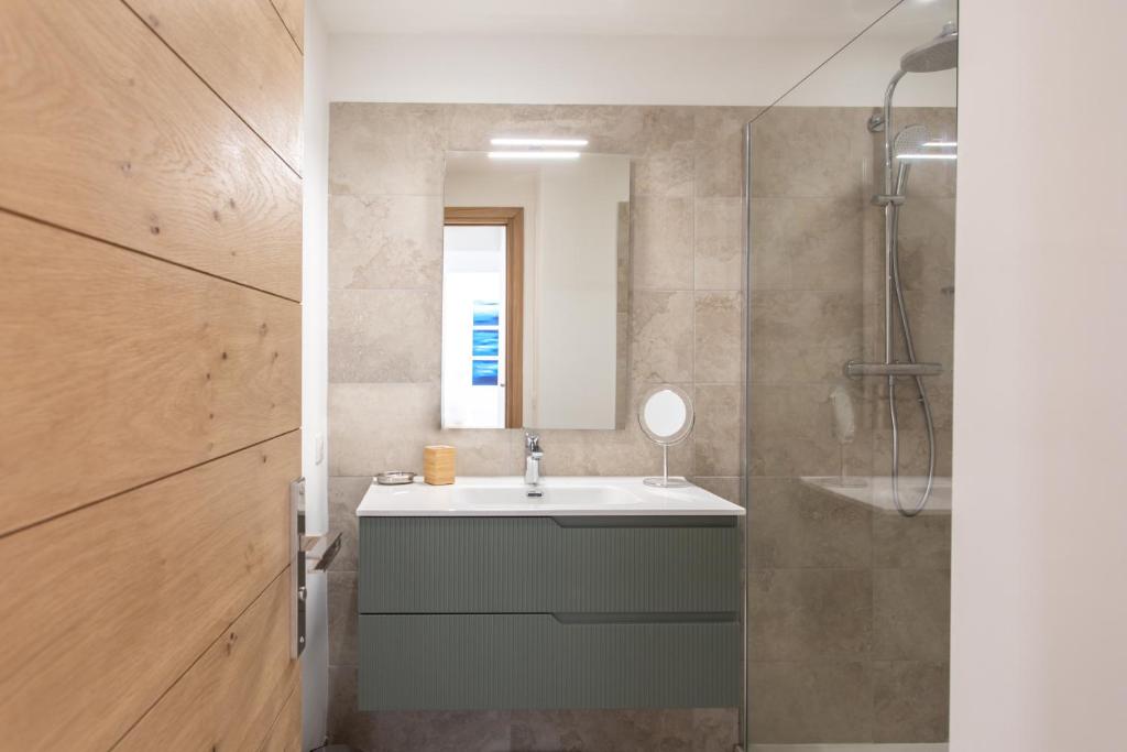 C7 - Staywiz us -1 BDR Pointe Croisette 5min Sea - Parking, AC & Terrace 3