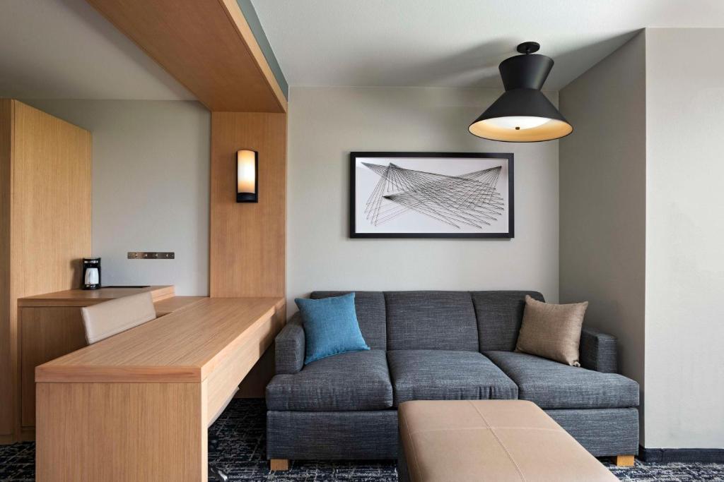 Hyatt Place Austin Lake Travis/Four Points Image