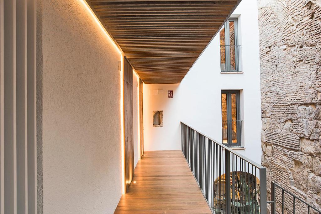 VillaMora Alfaros 35 FREE PARKING 4