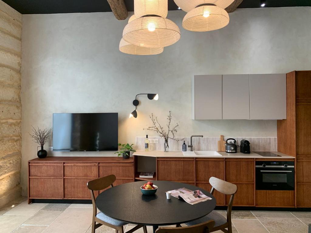Home Chic Home - Les Suites de La Comédie 7
