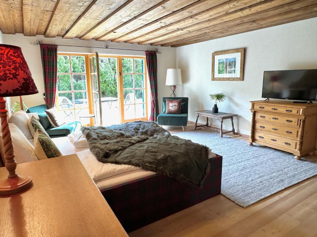 Mountain Suites by Belle-Stay 6