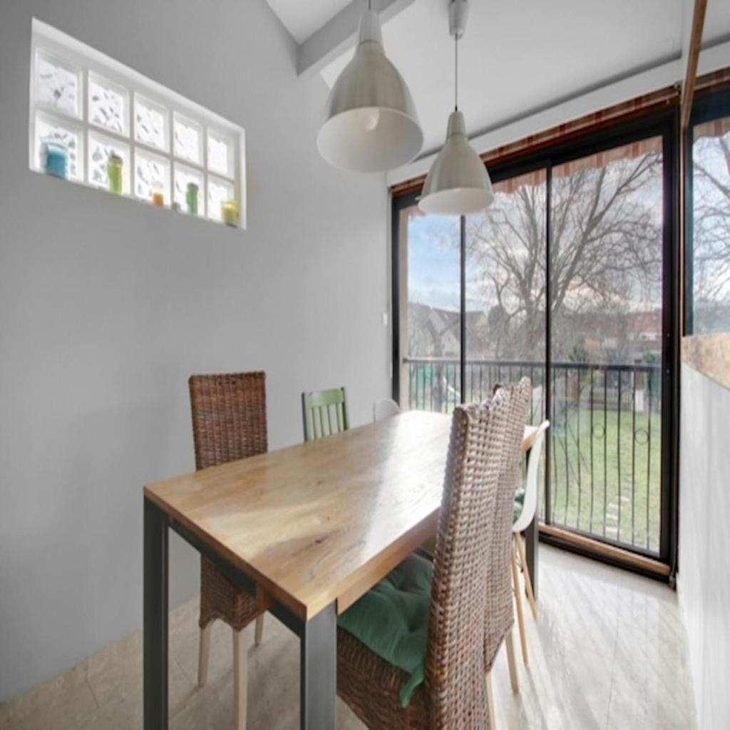 Maison Bezons: Confort & Jardin 8