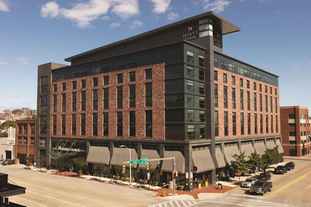 Hyatt Place Baltimore Inner Harbor Image