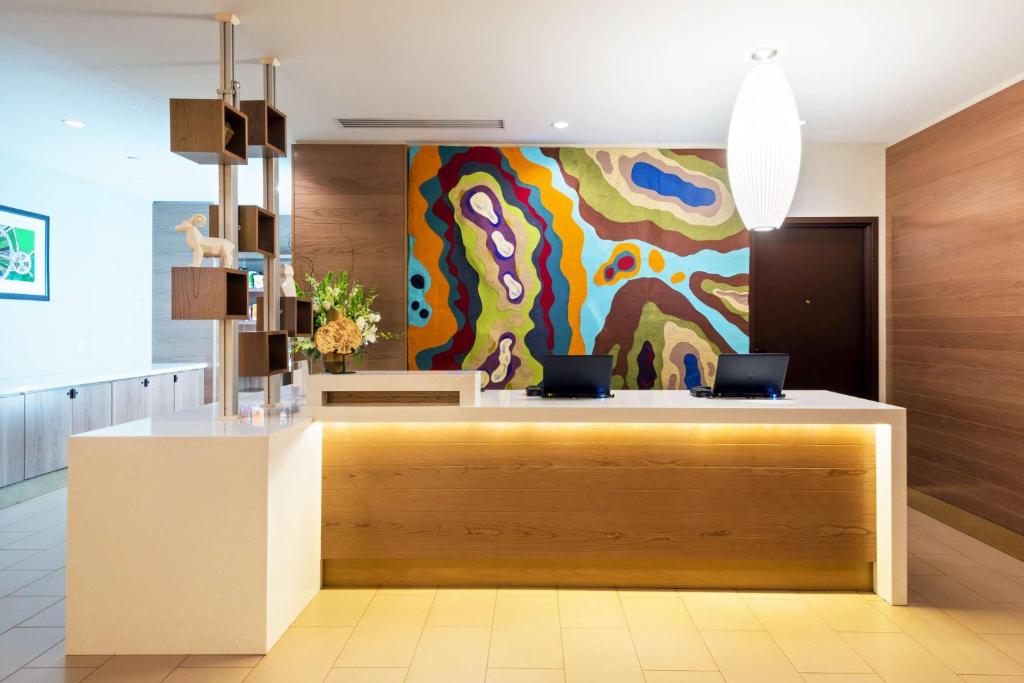 Hyatt House Denver/Downtown Image