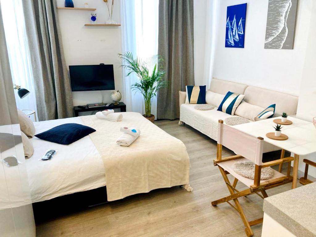 Cannes: superbe studio x3 personnes, top position!