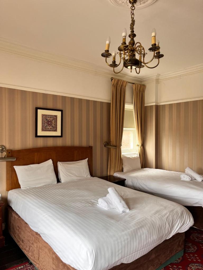 The Mountford Hotel - Free Parking Image
