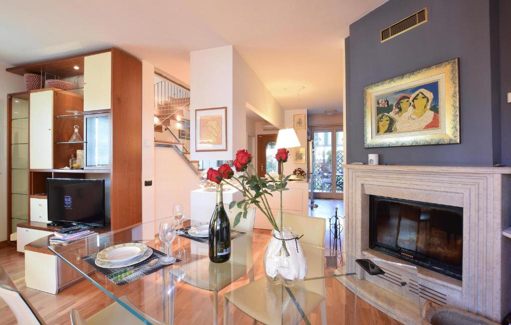 Awesome Home In Bergamo With Wifi 2