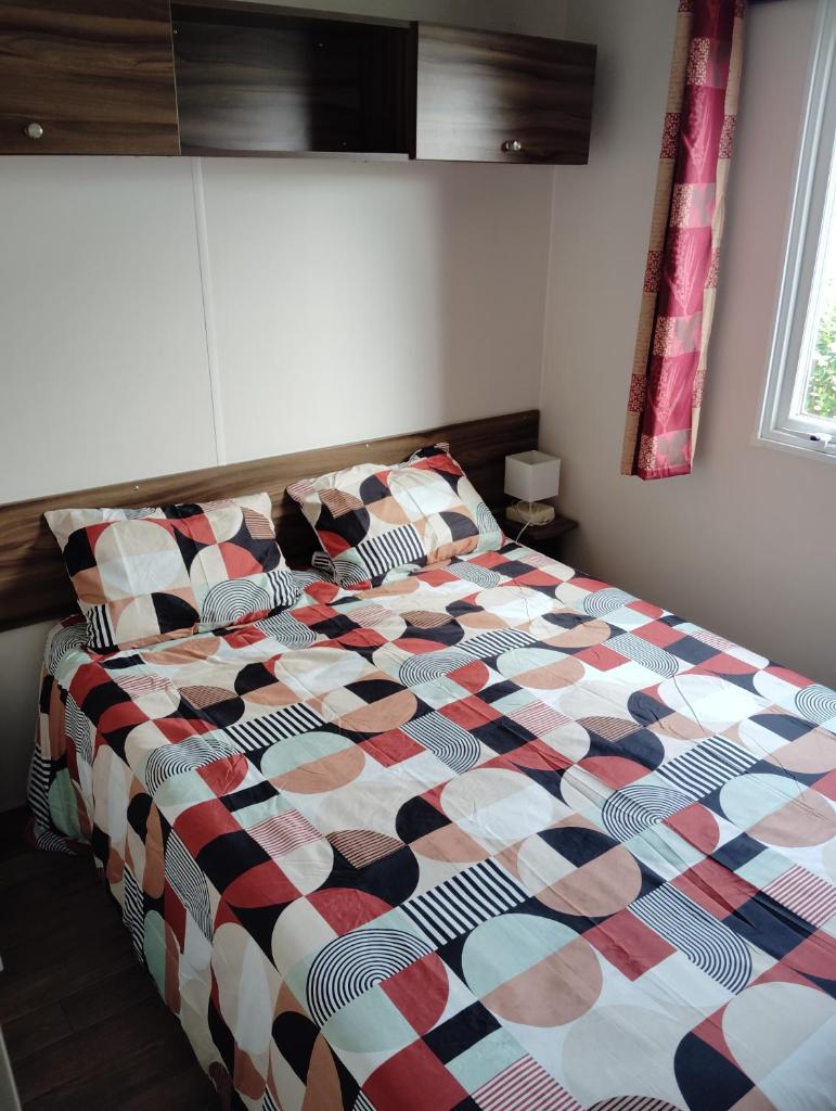 Photo de la galerie de l'établissement mobil home 6 personnes Valras plage, à Valras-Plage 24 autres photos